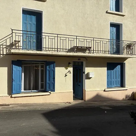 Spacious In With Garden *